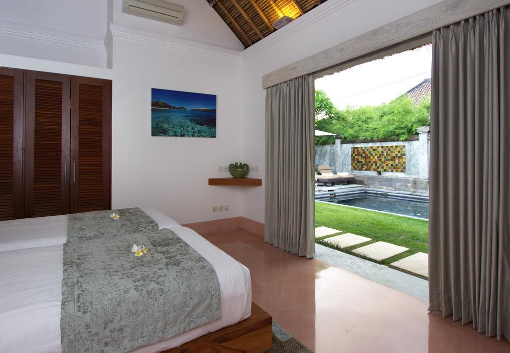 Serene Villas Seminyak Exterior foto