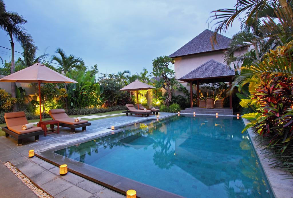 Serene Villas Seminyak Exterior foto