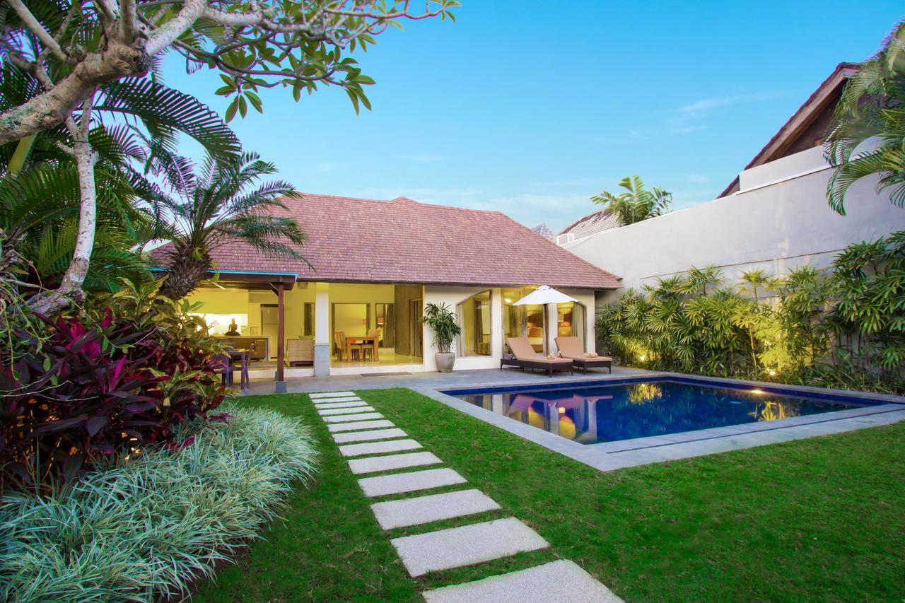 Serene Villas Seminyak Exterior foto